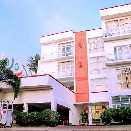 Kanola Luxury Hotel Anuradhapura Exterior foto