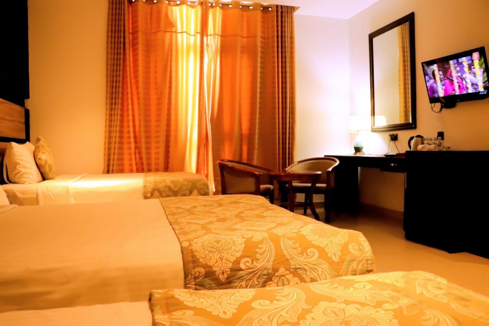 Kanola Luxury Hotel Anuradhapura Exterior foto